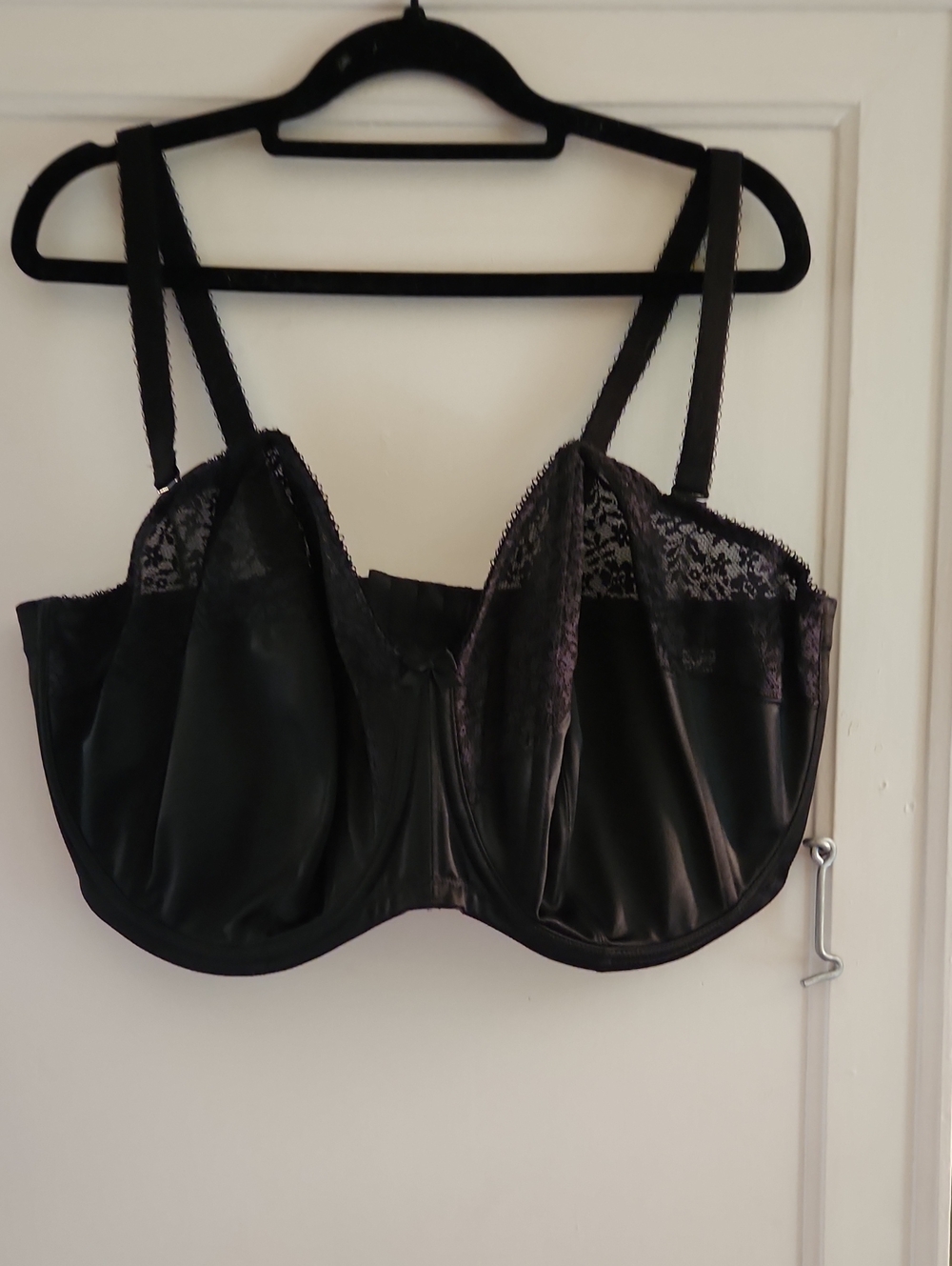 Goddess Black Satin & Lace Full-Coverage Underwire Bra